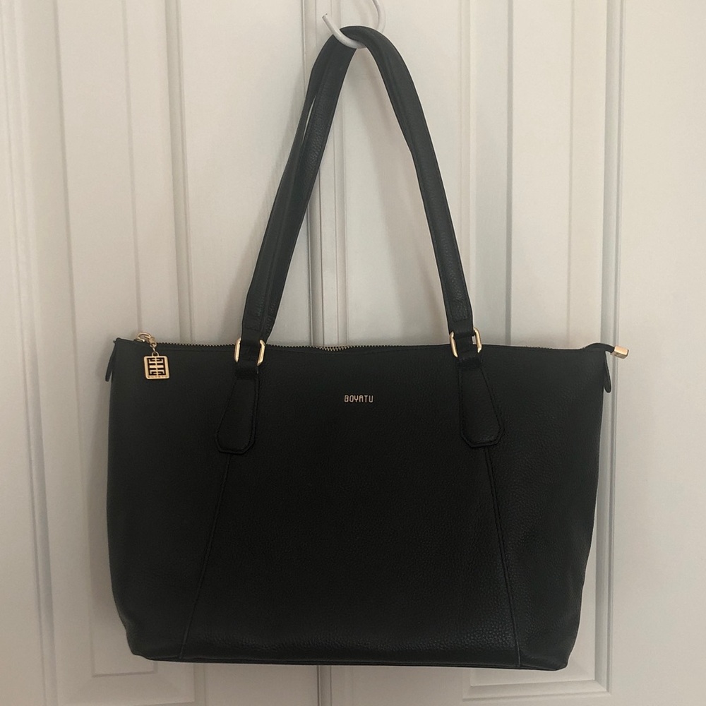 Black Leather Tote Bag by Boyatu